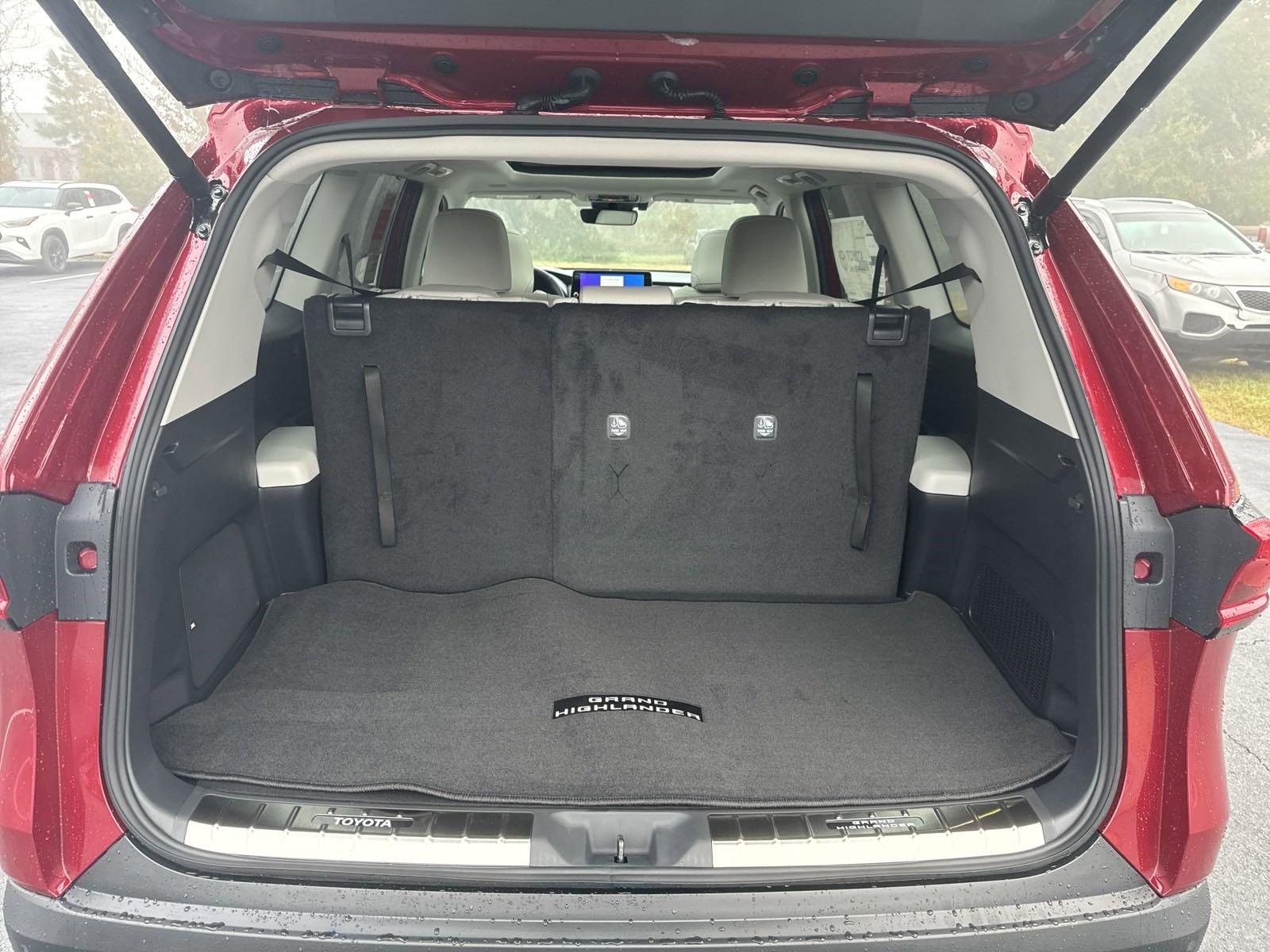 New 2024 Toyota Grand Highlander AWD image 41