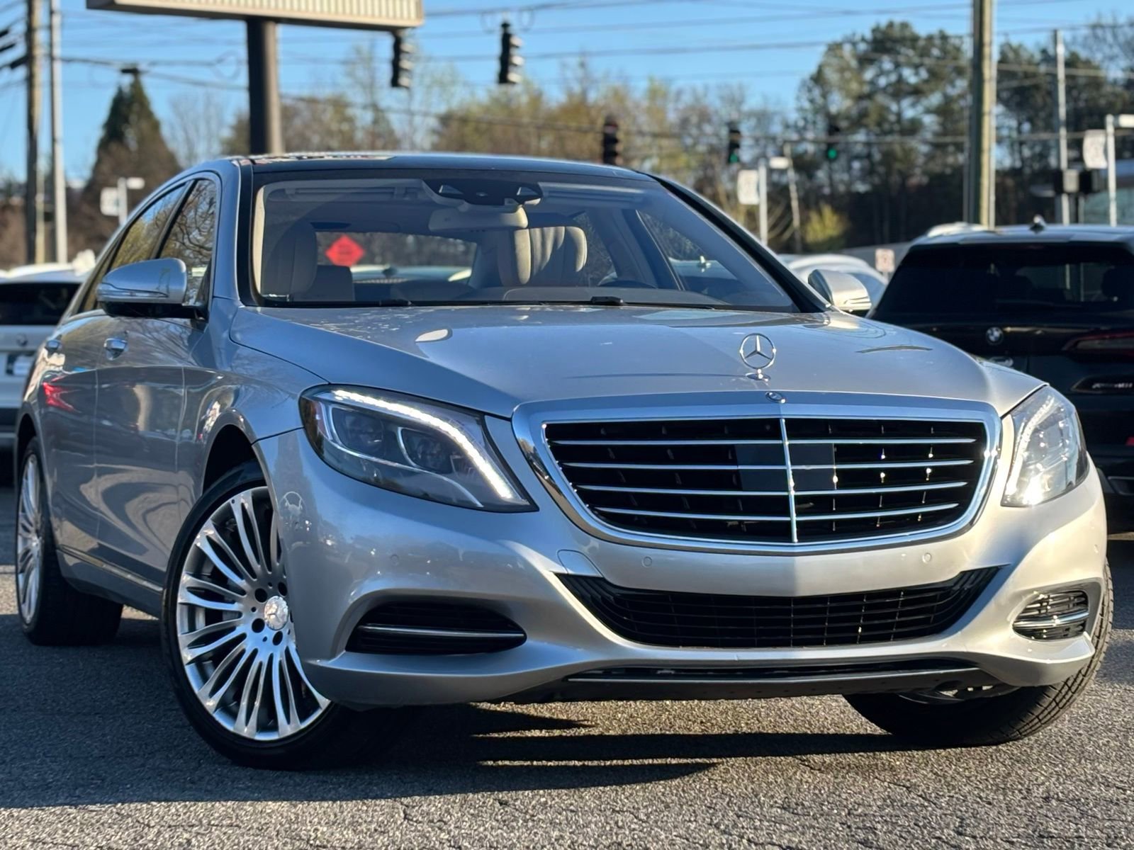 Used 2016 Mercedes-Benz S 550 Sedan image 7