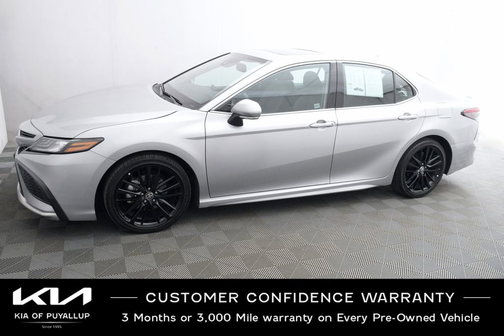 Used 2024 Toyota Camry XSE w/ Navigation Package FWD image 8