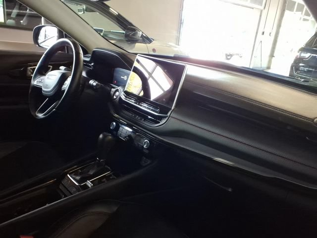 Used 2022 Jeep Compass Trailhawk w/ Trailhawk Elite Group AWD/4WD image 19