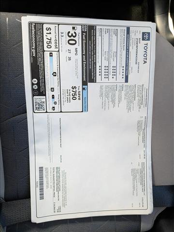 New 2025 Toyota RAV4 XLE image 17