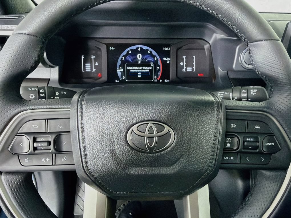 New 2026 Toyota 4Runner SR5 AWD/4WD image 15