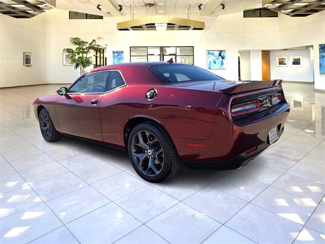 Used 2018 Dodge Challenger SXT Plus image 5