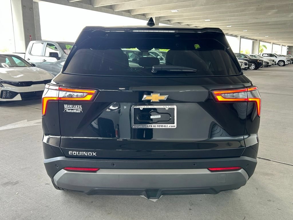 Used 2025 Chevrolet Equinox LT FWD image 6