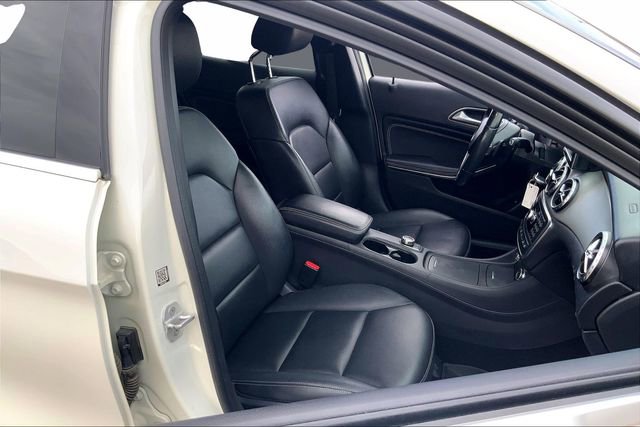 Used 2015 Mercedes-Benz GLA 250 4MATIC image 7