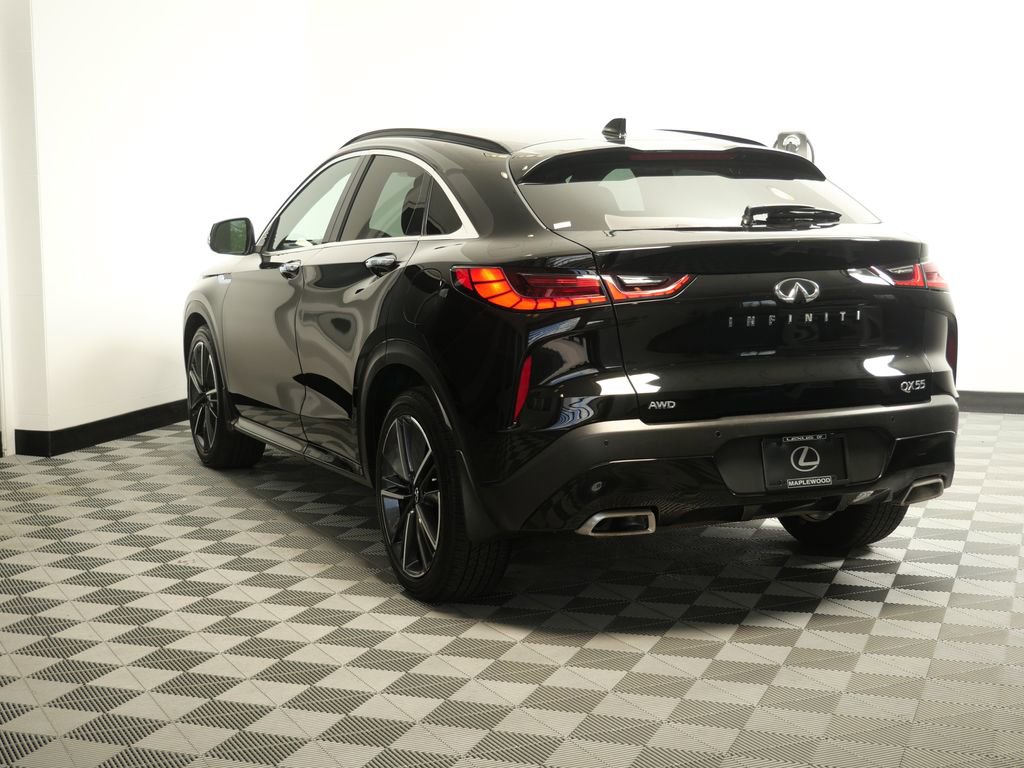 Used 2023 INFINITI QX55 Essential AWD/4WD image 7