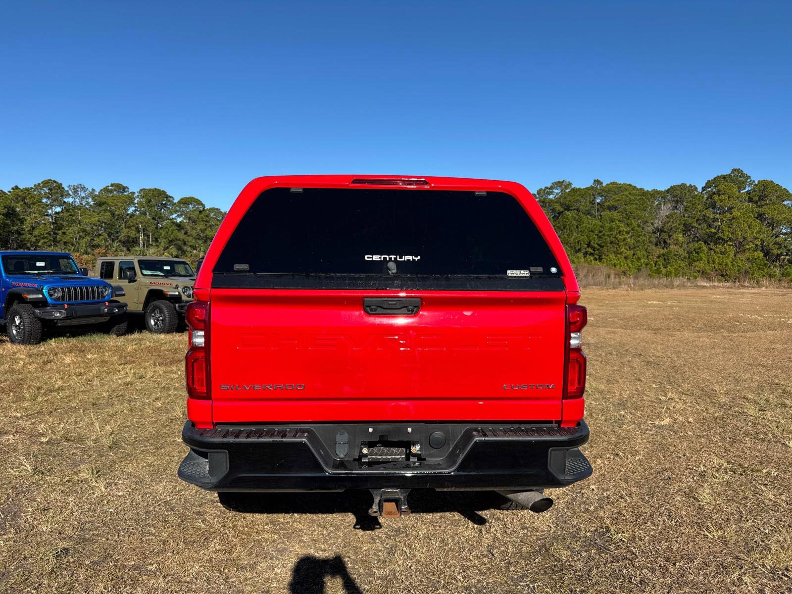 Used 2020 Chevrolet Silverado 2500 Custom w/ Custom Value Package image 4