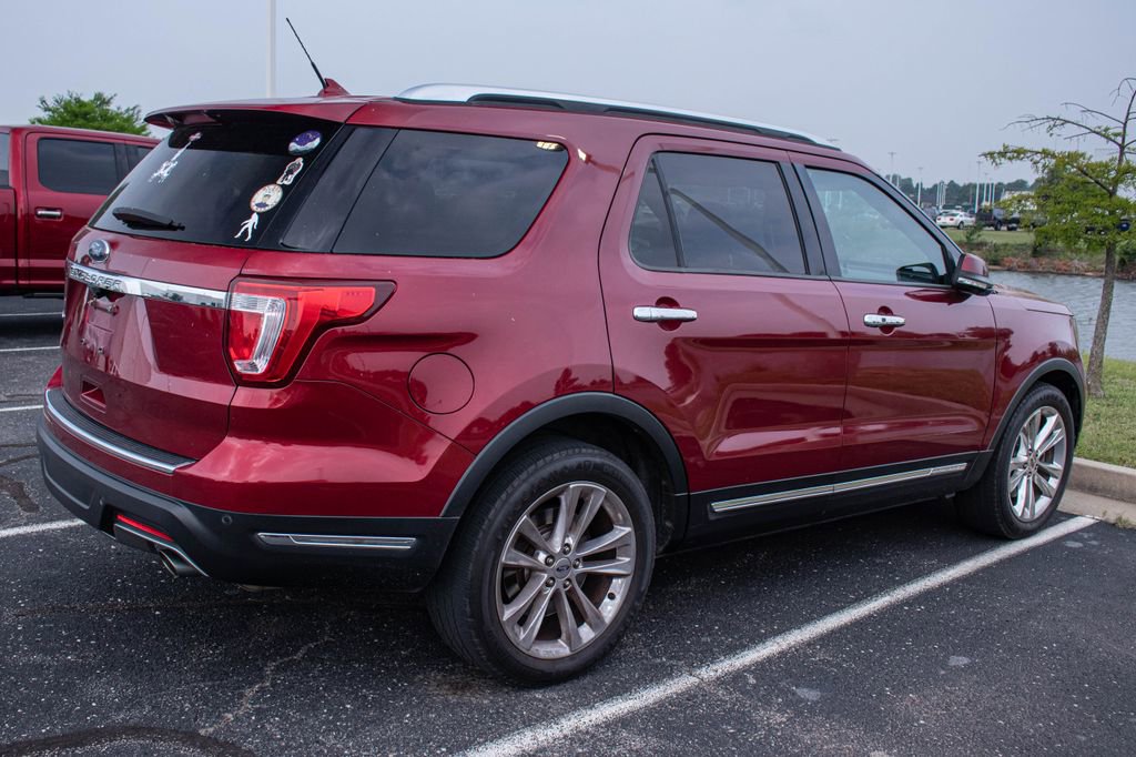 Used 2018 Ford Explorer Limited FWD image 4