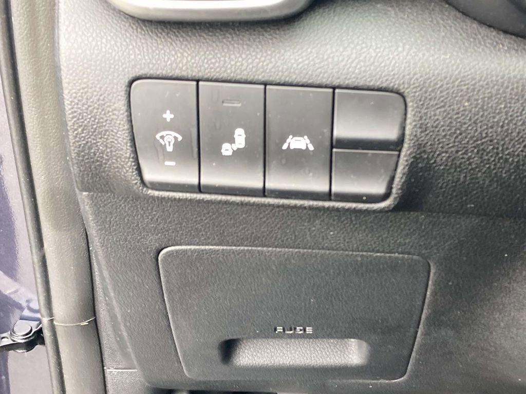 Used 2020 Kia Sportage S w/ S FWD Sunroof Package image 29