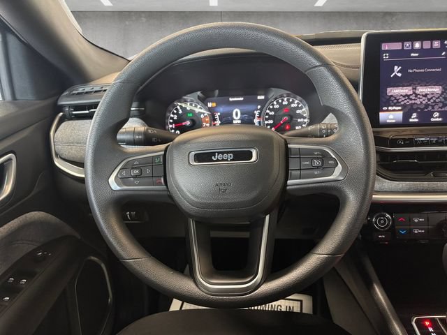 Used 2023 Jeep Compass Sport AWD/4WD image 27