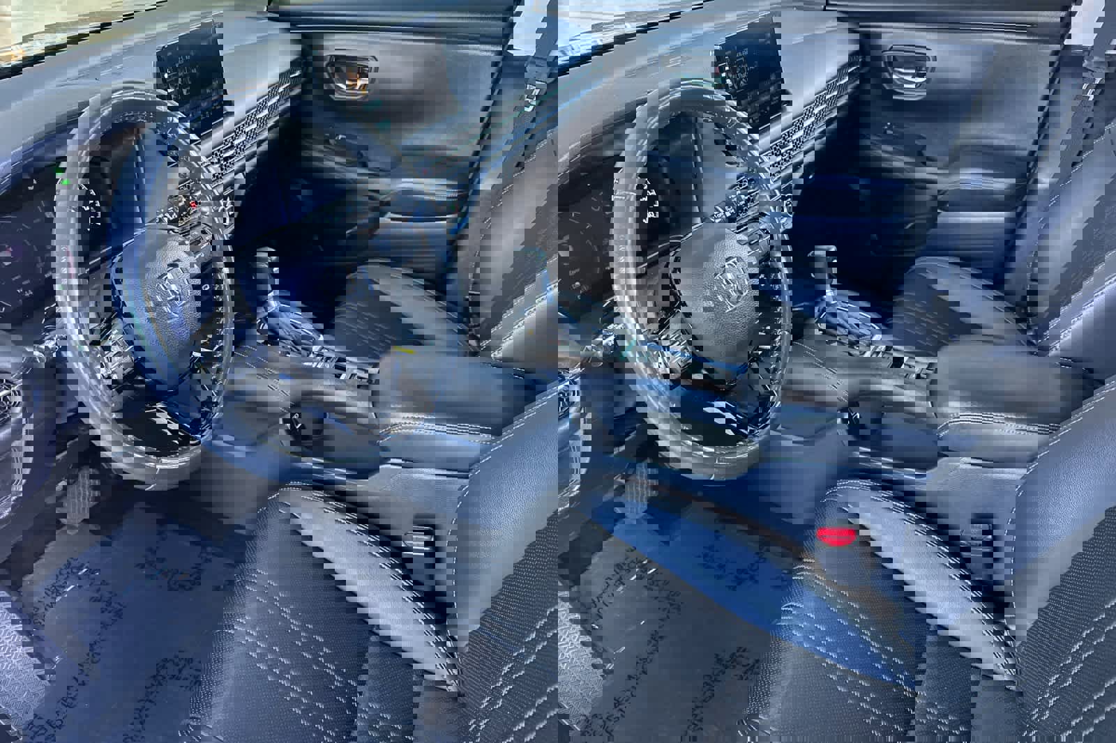 Used 2023 Honda HR-V EX-L image 11