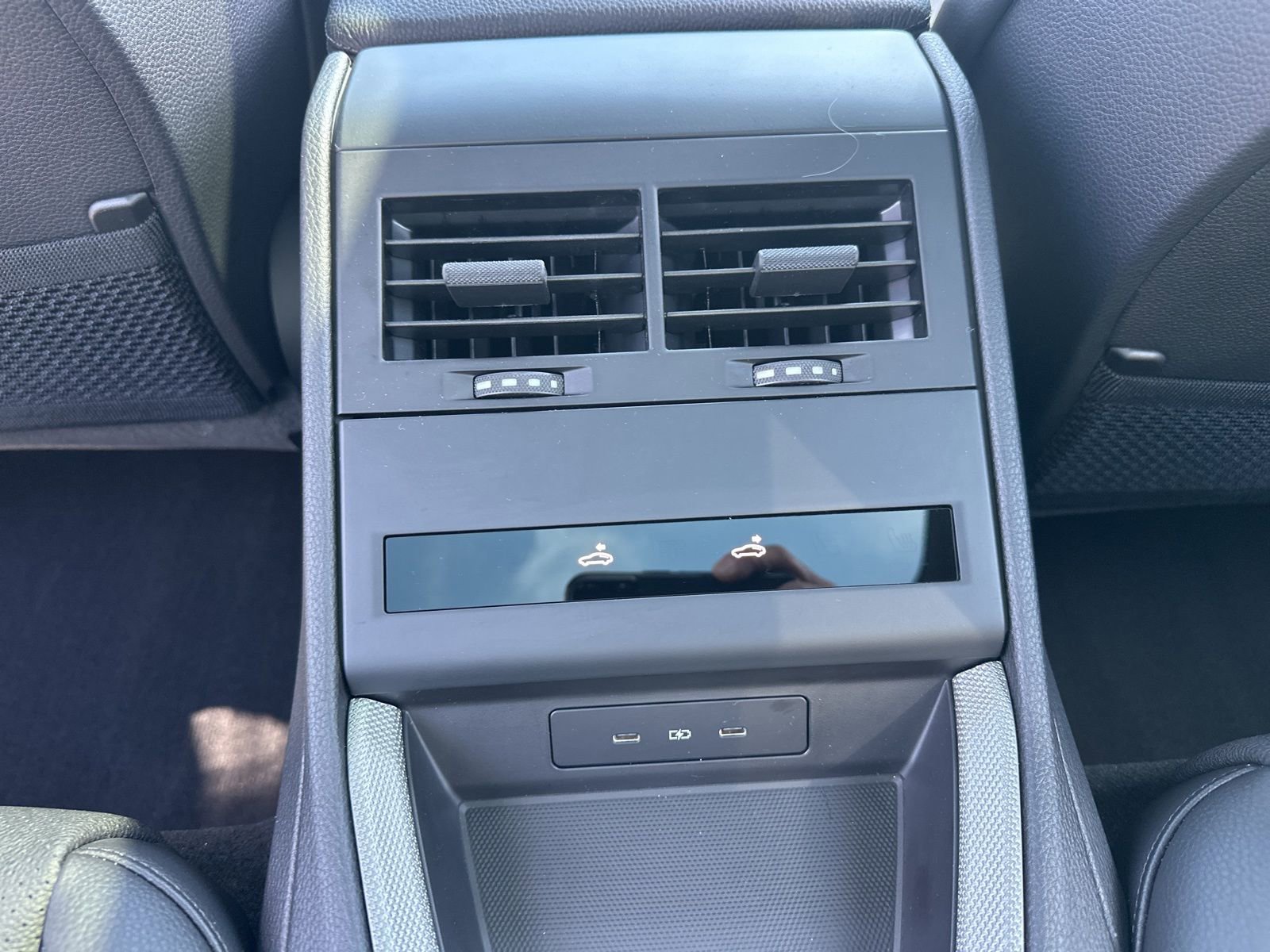 Used 2026 Porsche Panamera image 20