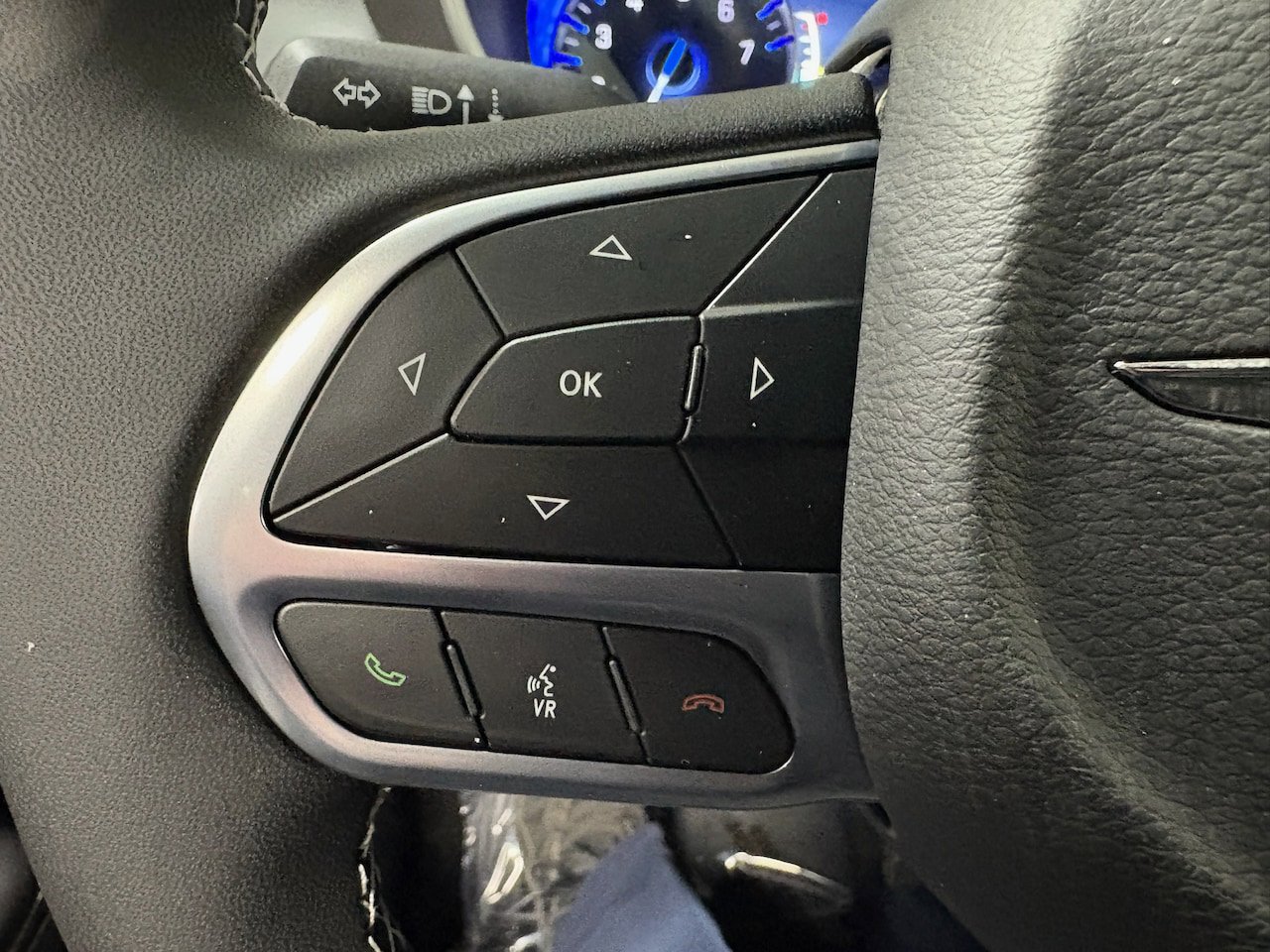 New 2026 Chrysler Voyager LX FWD image 16