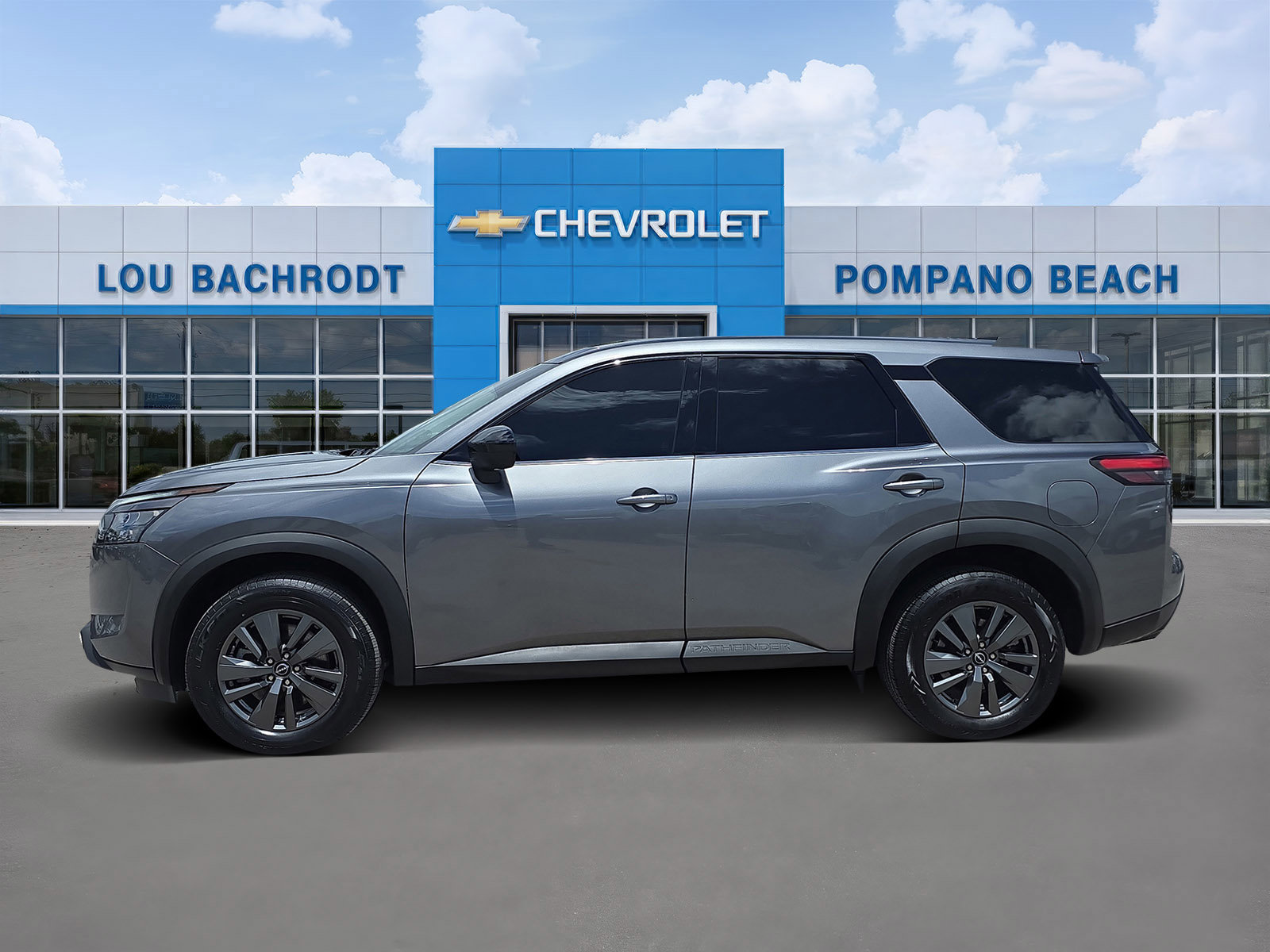 Used 2024 Nissan Pathfinder S image 4