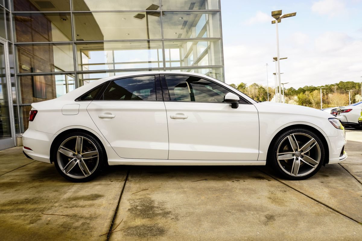 Used 2020 Audi A3 2.0T Premium Plus w/ Premium Plus Package FWD image 10