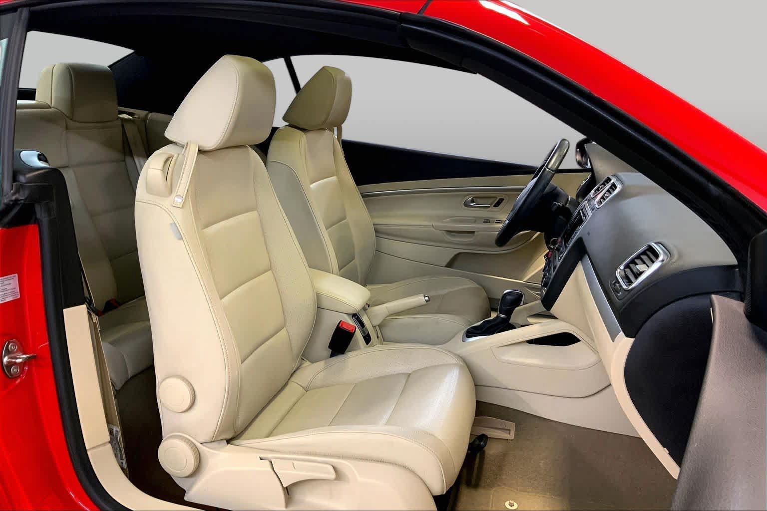 Used 2016 Volkswagen Eos Komfort FWD image 9
