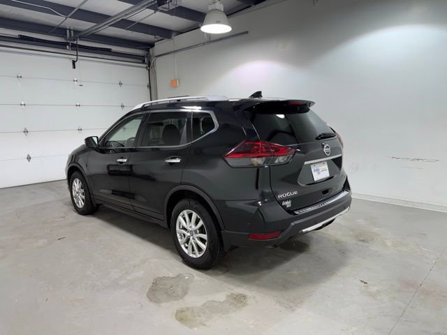 Used 2020 Nissan Rogue SV FWD image 5