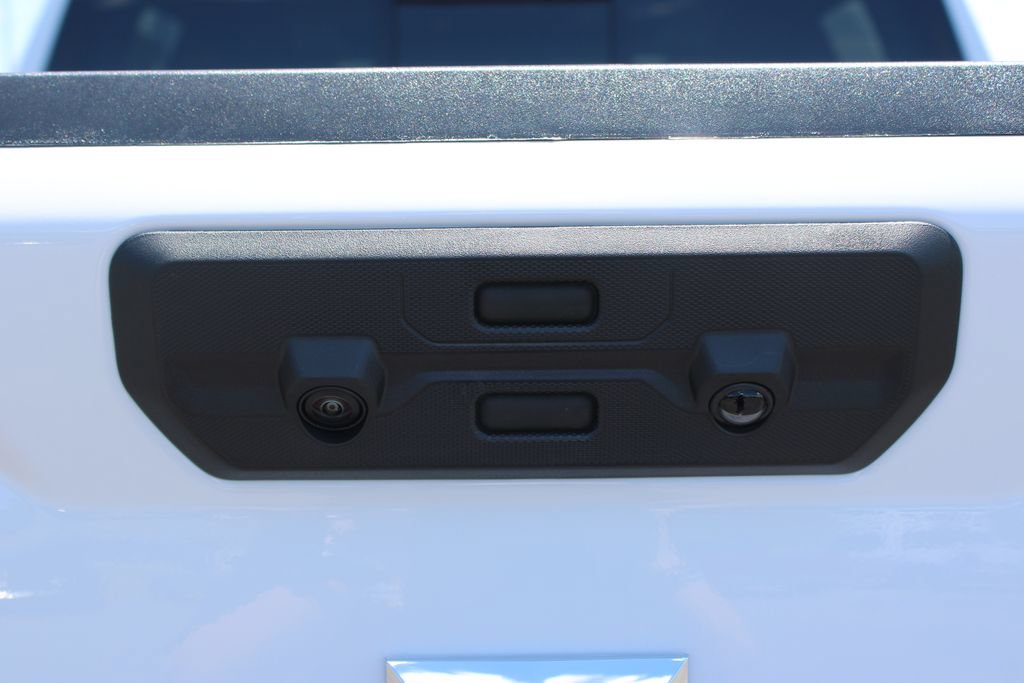 New 2026 Chevrolet Silverado 1500 ZR2 AWD/4WD image 16