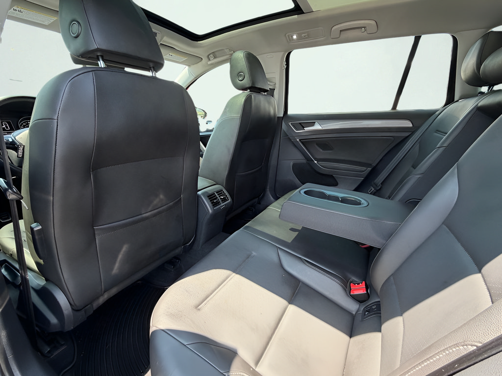 Used 2019 Volkswagen Golf Alltrack AWD/4WD image 26