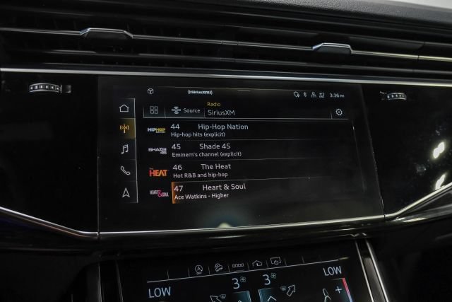 Used 2021 Audi Q8 Premium Plus w/ Premium Plus Package AWD/4WD image 29