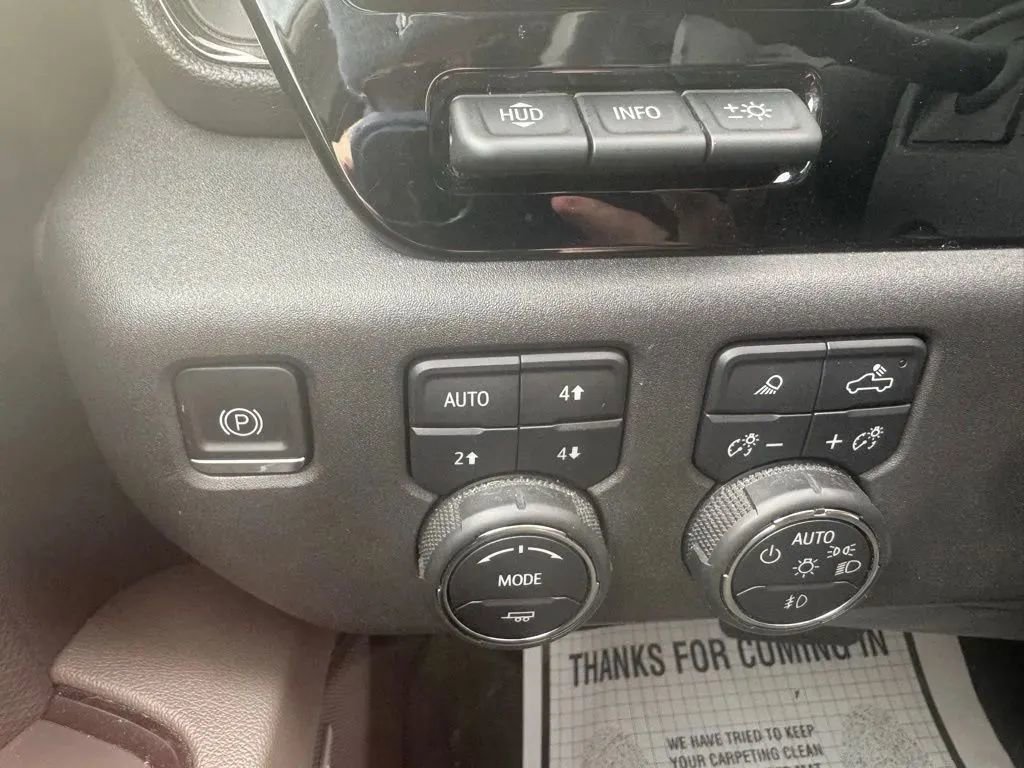 Used 2024 Chevrolet Silverado 1500 ZR2 w/ Technology Package image 21