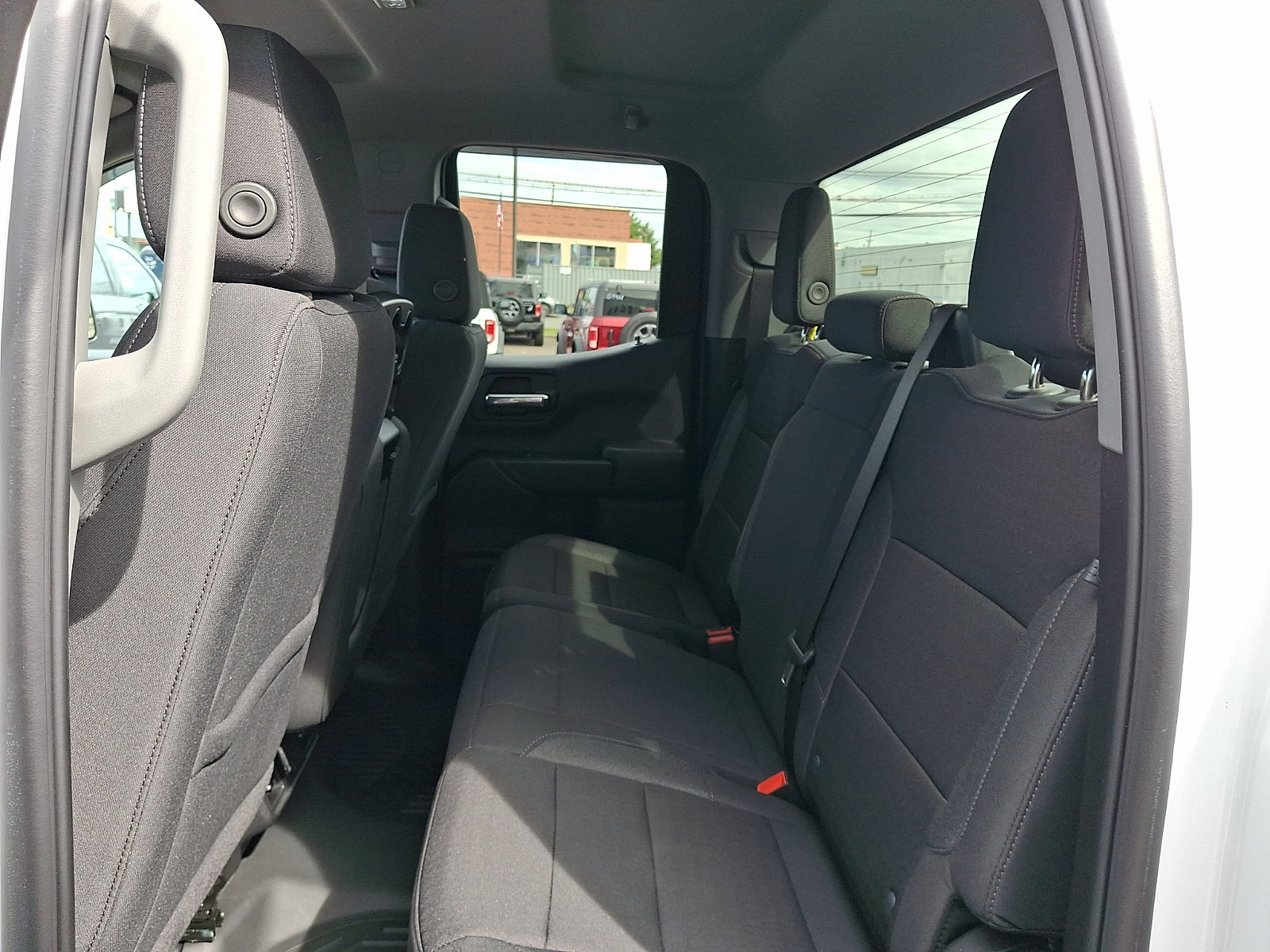 Used 2024 Chevrolet Silverado 1500 Custom RWD image 11