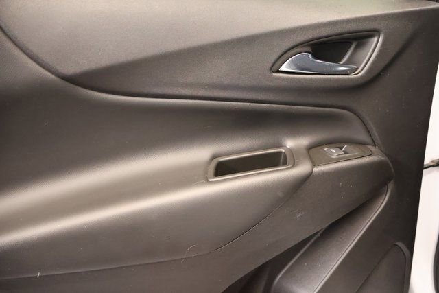 Used 2022 Chevrolet Equinox LT image 30