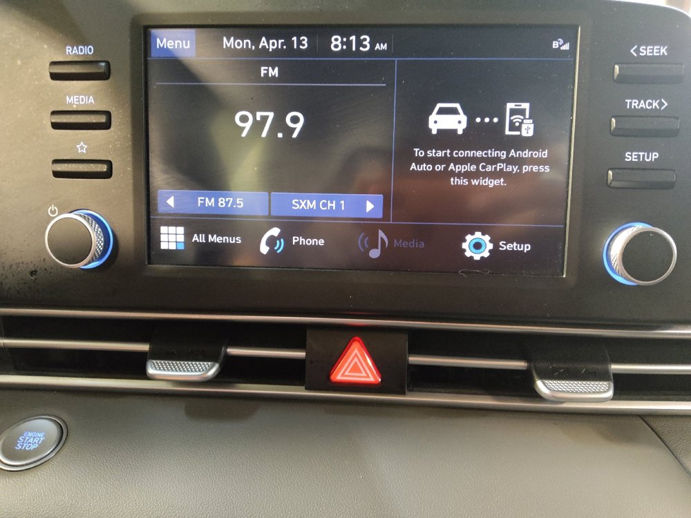 Used 2023 Hyundai Elantra SEL image 25