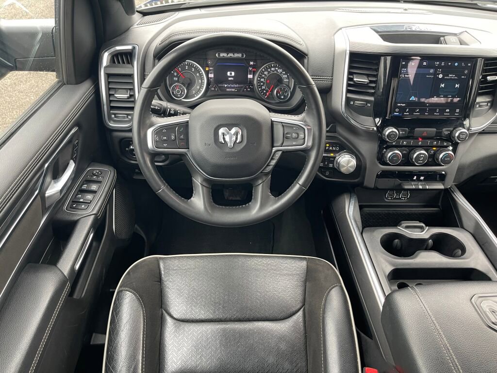 Used 2024 RAM 1500 Laramie image 2