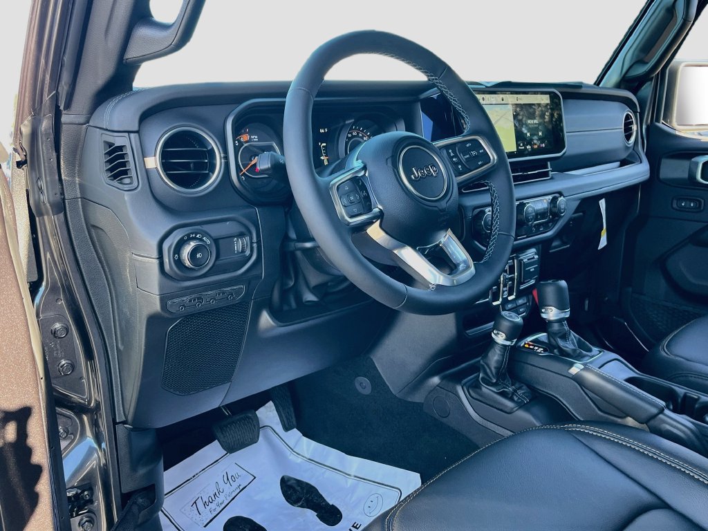 New 2027 Jeep Wrangler Unlimited Sahara AWD/4WD image 9