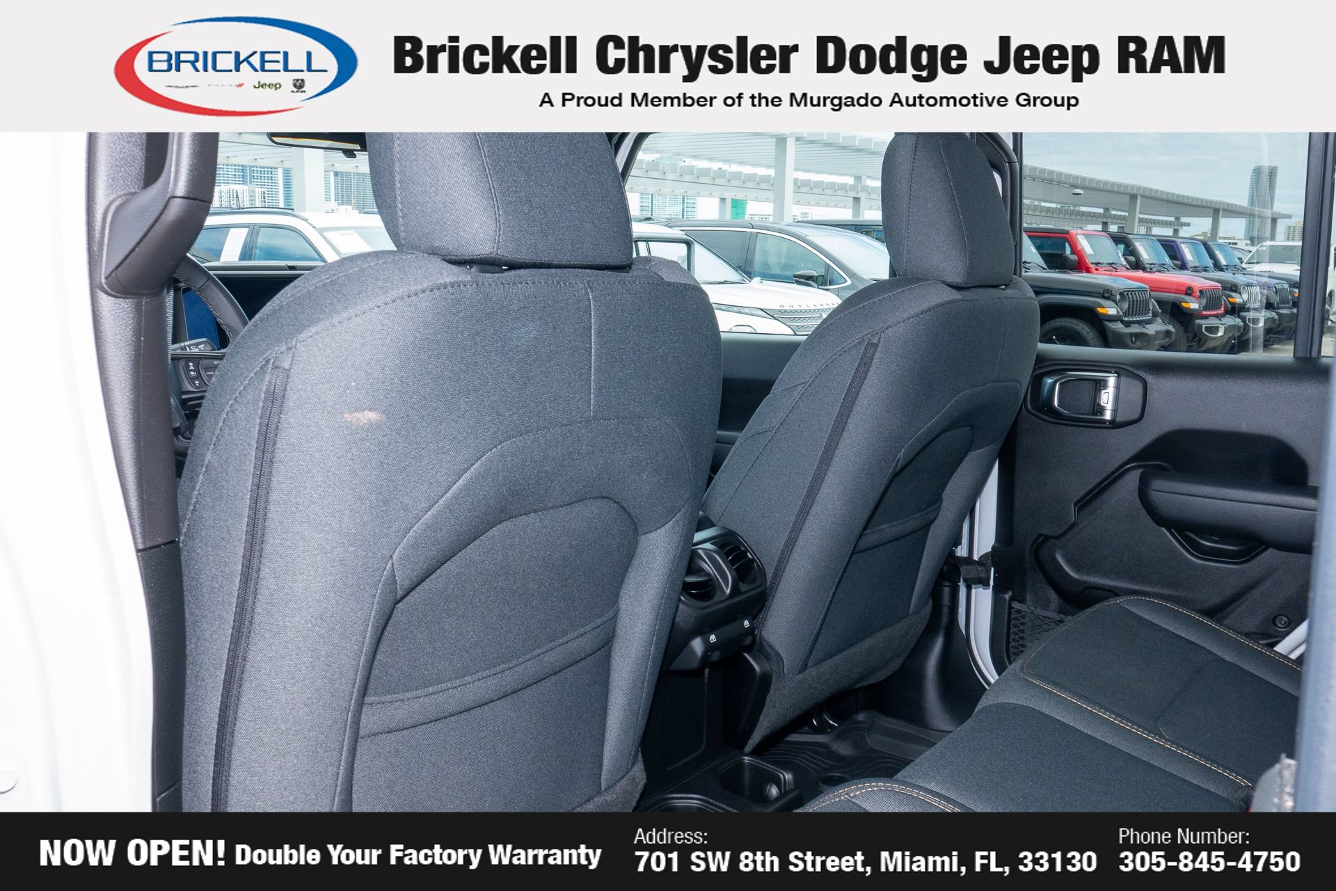 Used 2025 Jeep Gladiator Sport AWD/4WD image 17