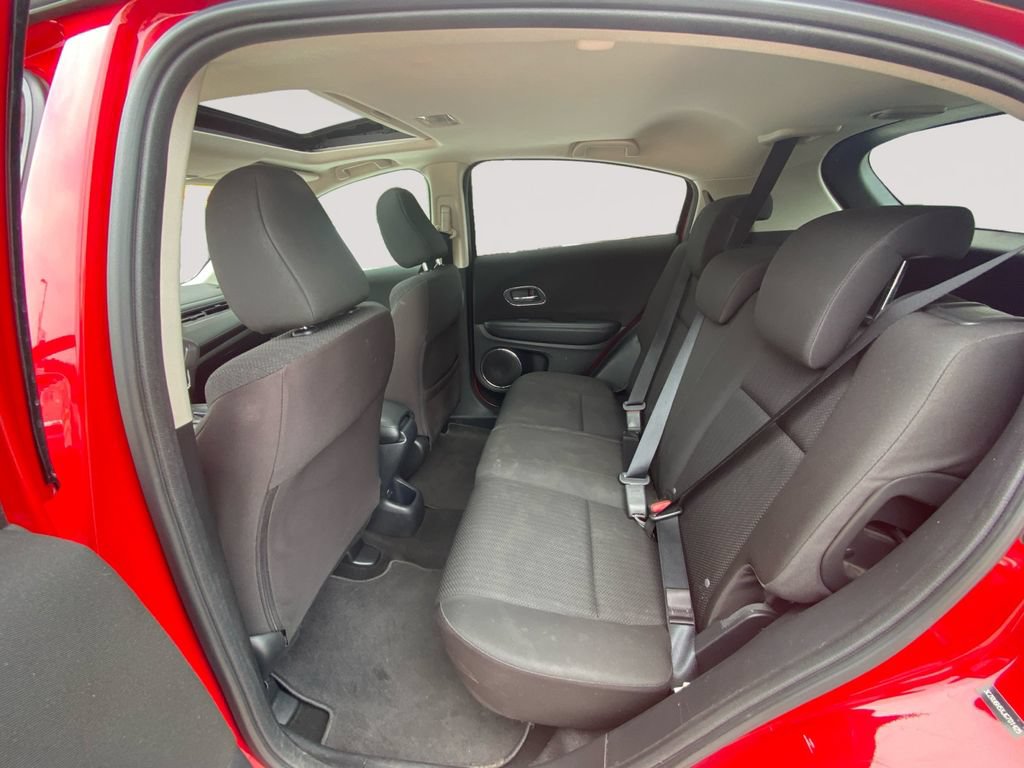 Used 2018 Honda HR-V EX image 13