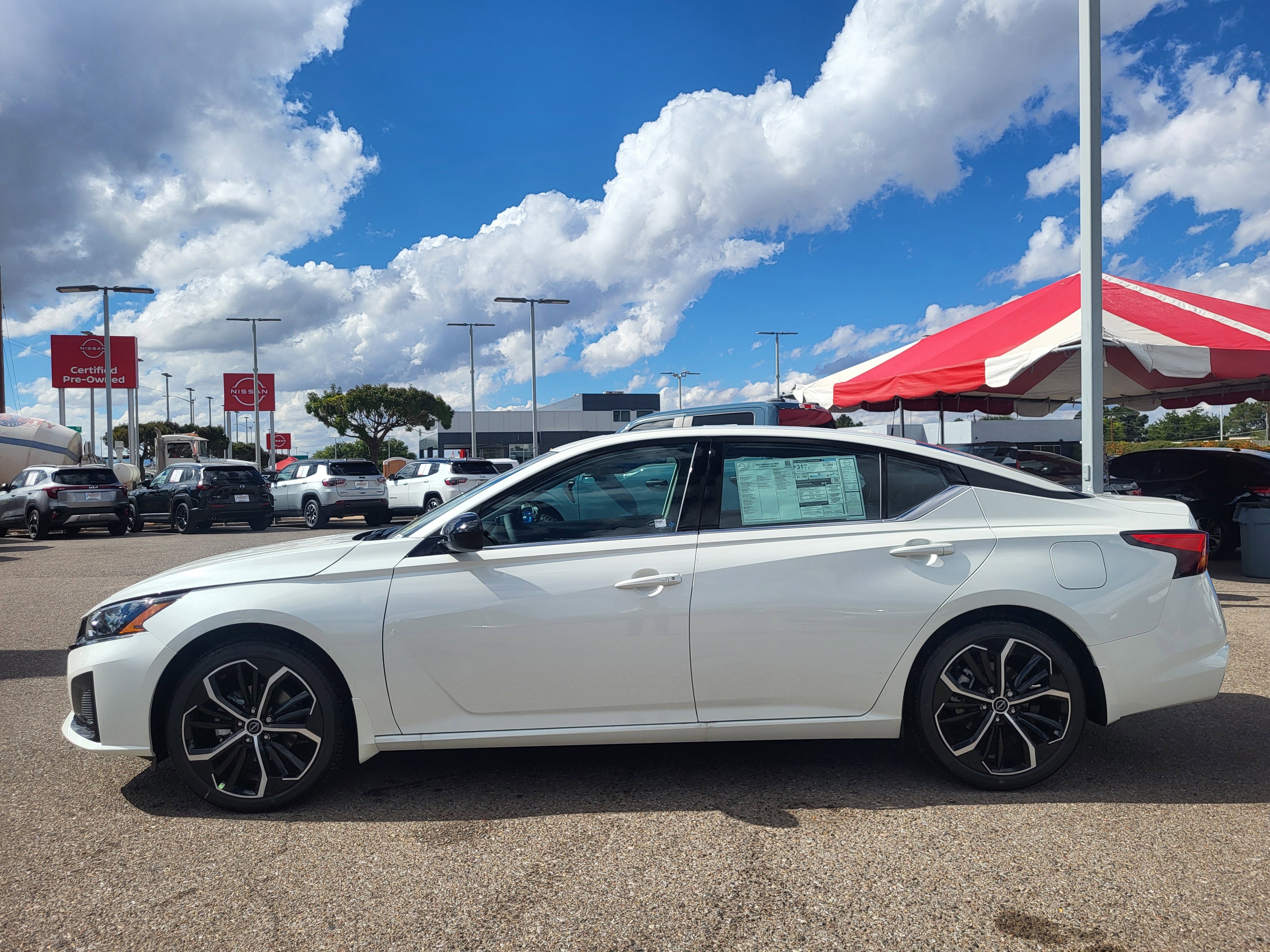 New 2025 Nissan Altima 2.5 SR w/ SR Premium Package image 3