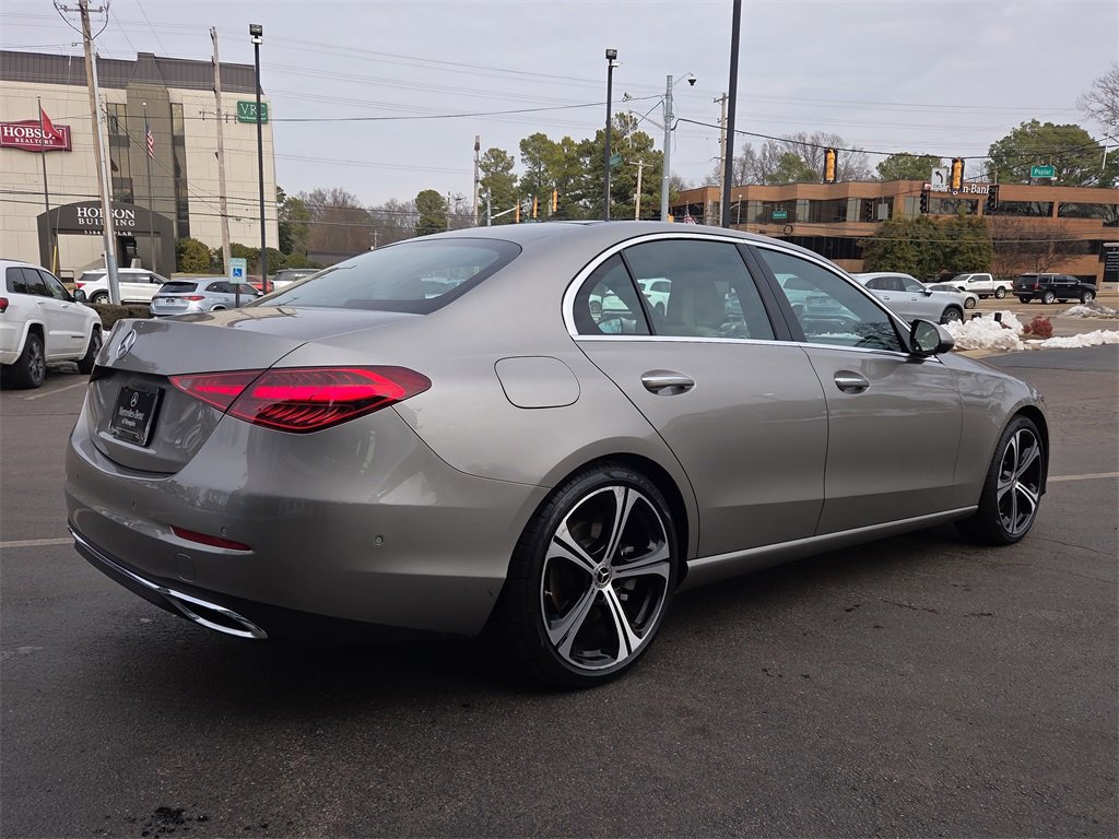 Used 2023 Mercedes-Benz C 300 Sedan image 5