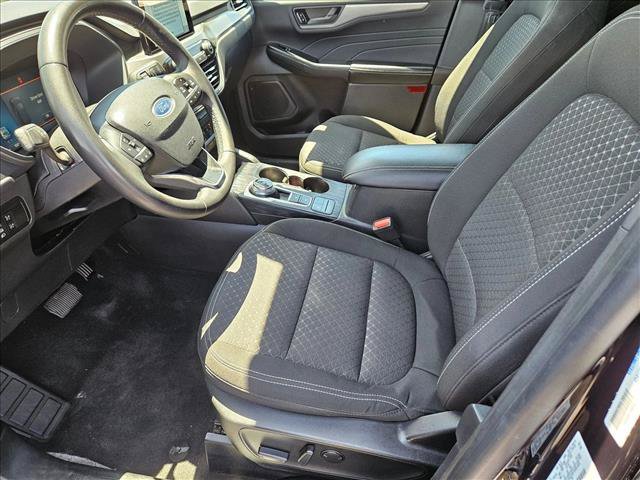 Used 2023 Ford Escape Active FWD image 15