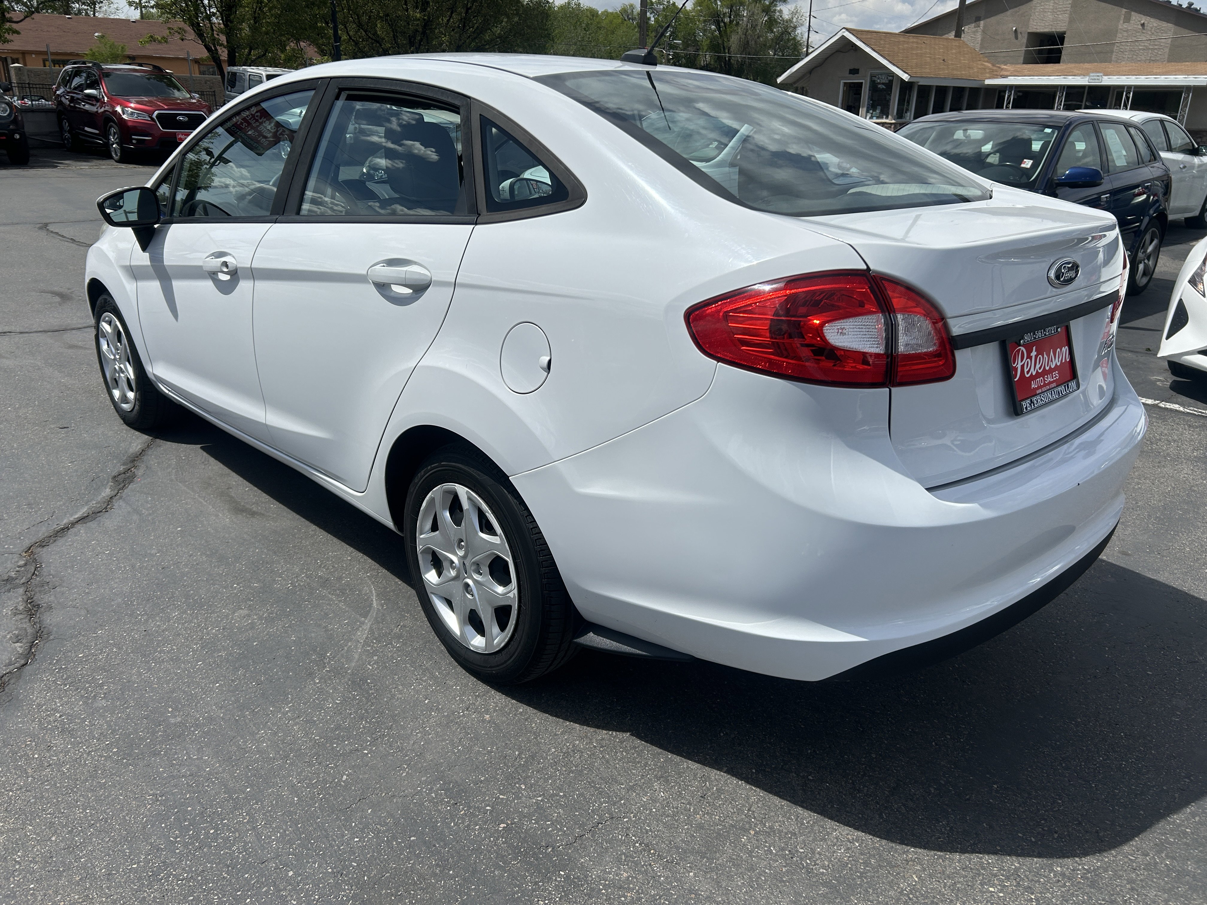 Used 2012 Ford Fiesta S FWD image 6