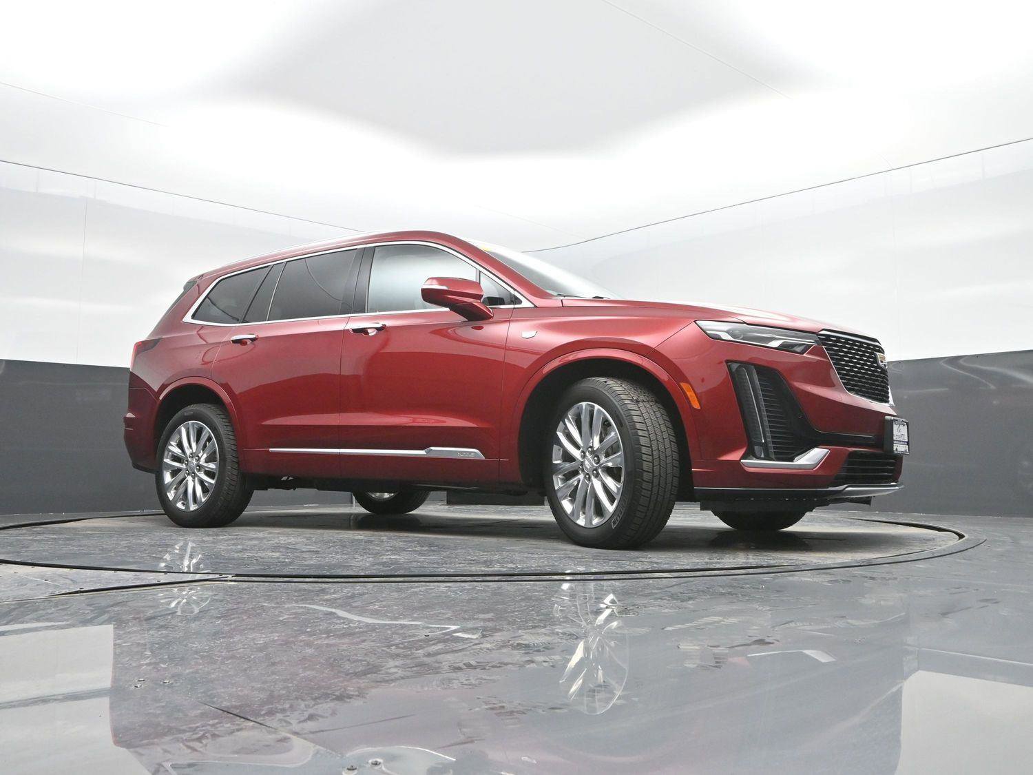 Used 2020 Cadillac XT6 Premium Luxury image 44