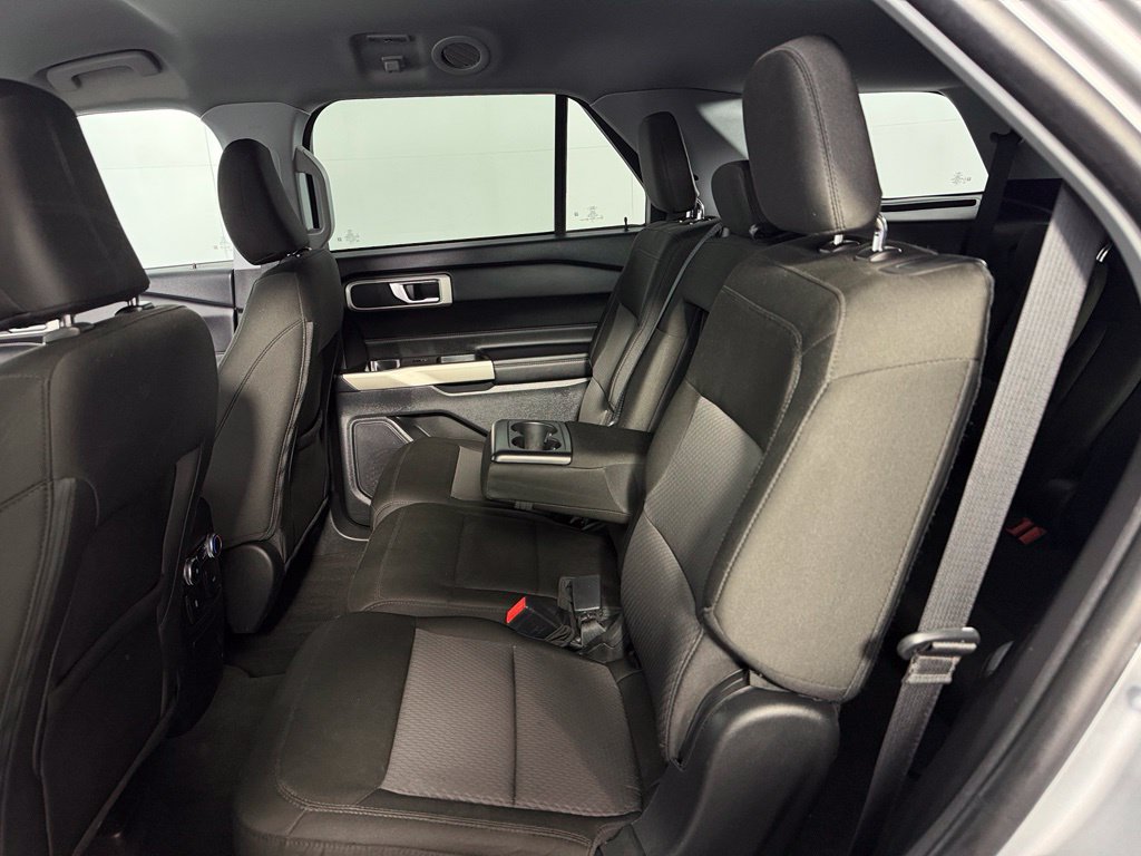 Used 2022 Ford Explorer XLT RWD image 15
