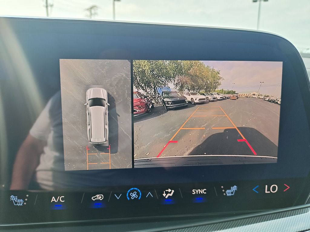 New 2026 Chevrolet Suburban RST w/ Advanced Technology Package AWD/4WD image 23