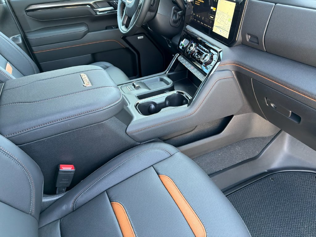 New 2026 GMC Sierra 2500 AT4 w/ AT4 Premium Plus Package AWD/4WD image 14