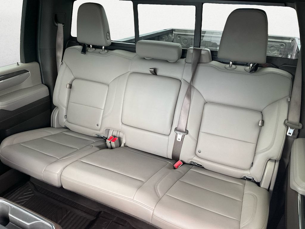 Used 2024 Chevrolet Silverado 2500 LTZ w/ LTZ Premium Package AWD/4WD image 9