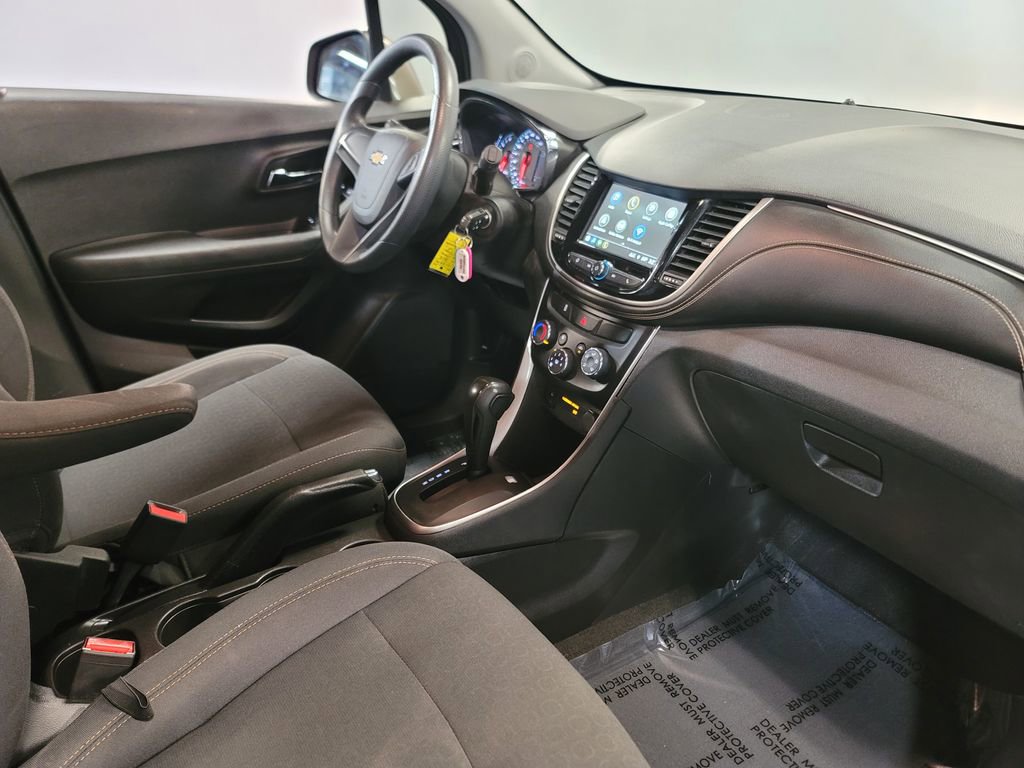 Used 2018 Chevrolet Trax LS image 18
