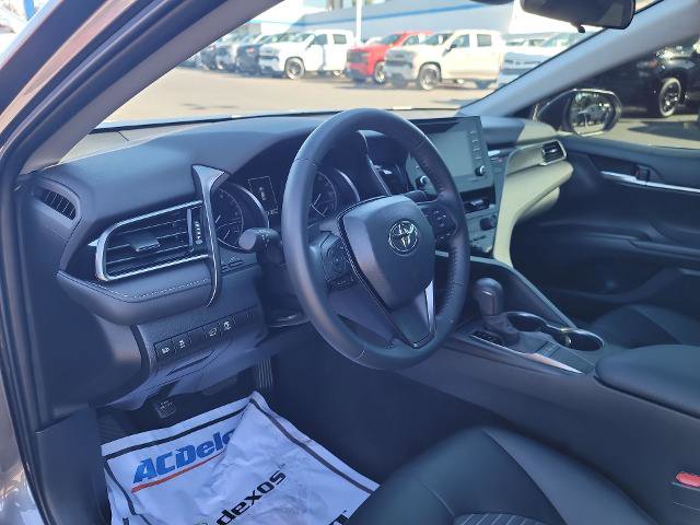 Used 2023 Toyota Camry SE image 10