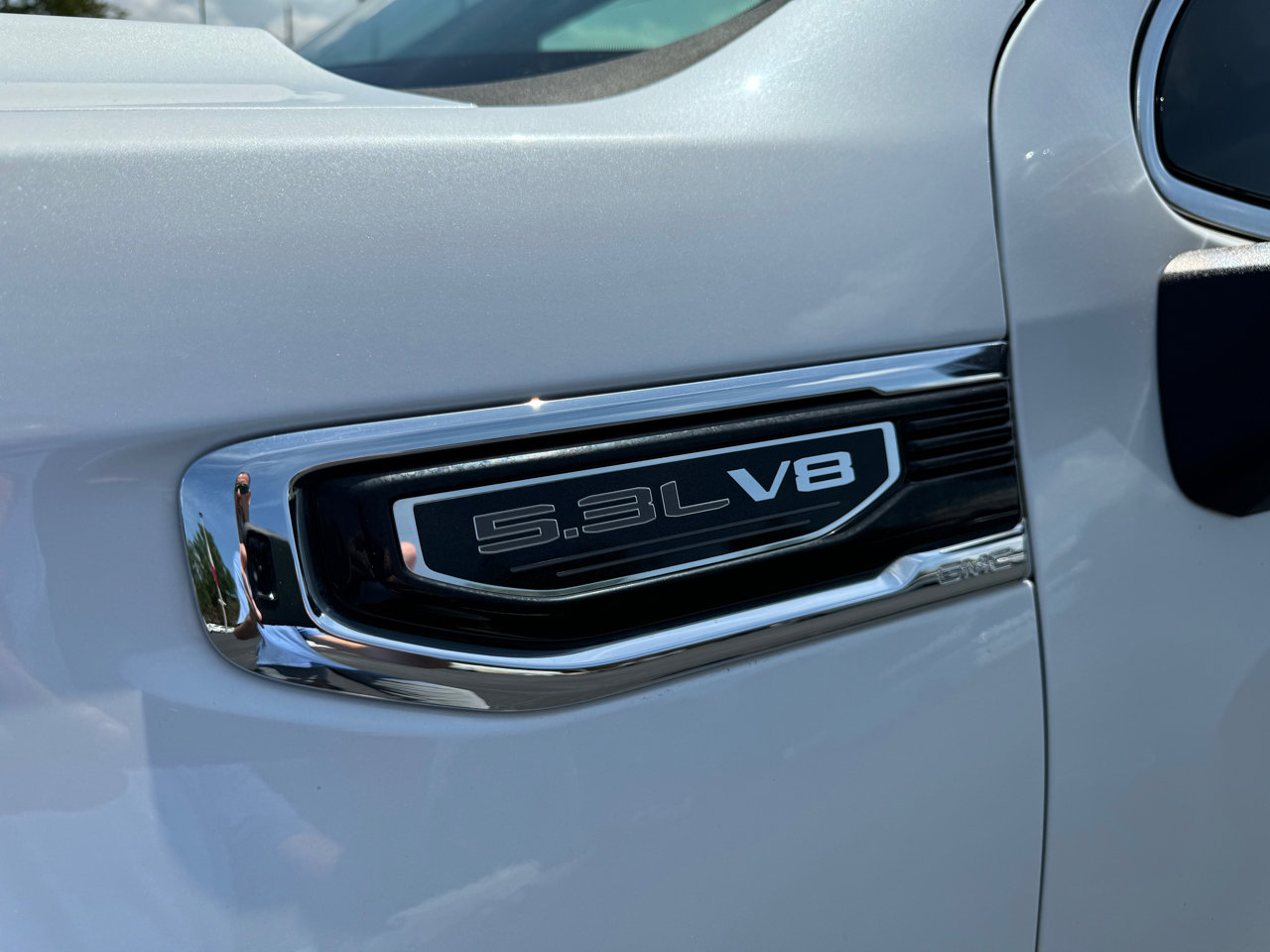 Used 2019 GMC Sierra 1500 SLT w/ SLT Premium Plus Package image 13