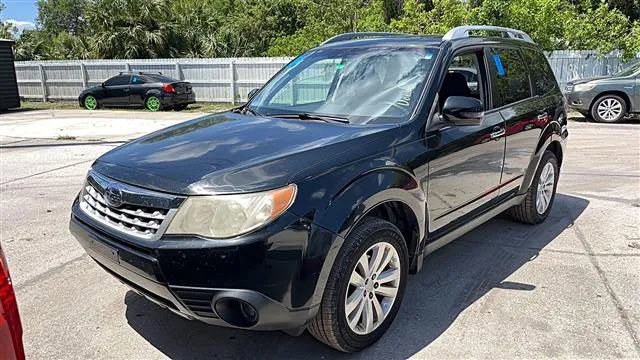 Used 2013 Subaru Forester 2.5X Touring AWD/4WD image 1