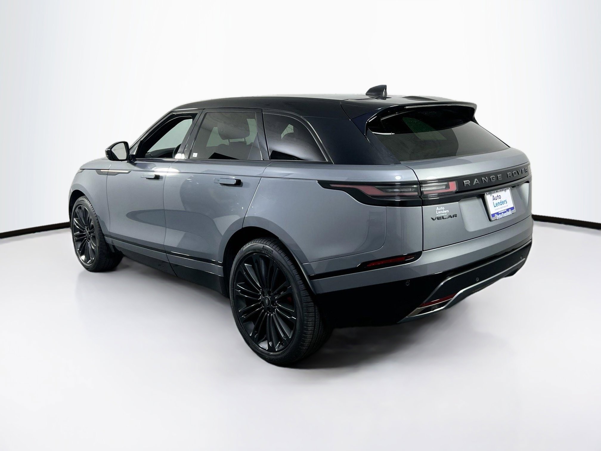 Used 2024 Land Rover Range Rover Velar Dynamic SE image 7