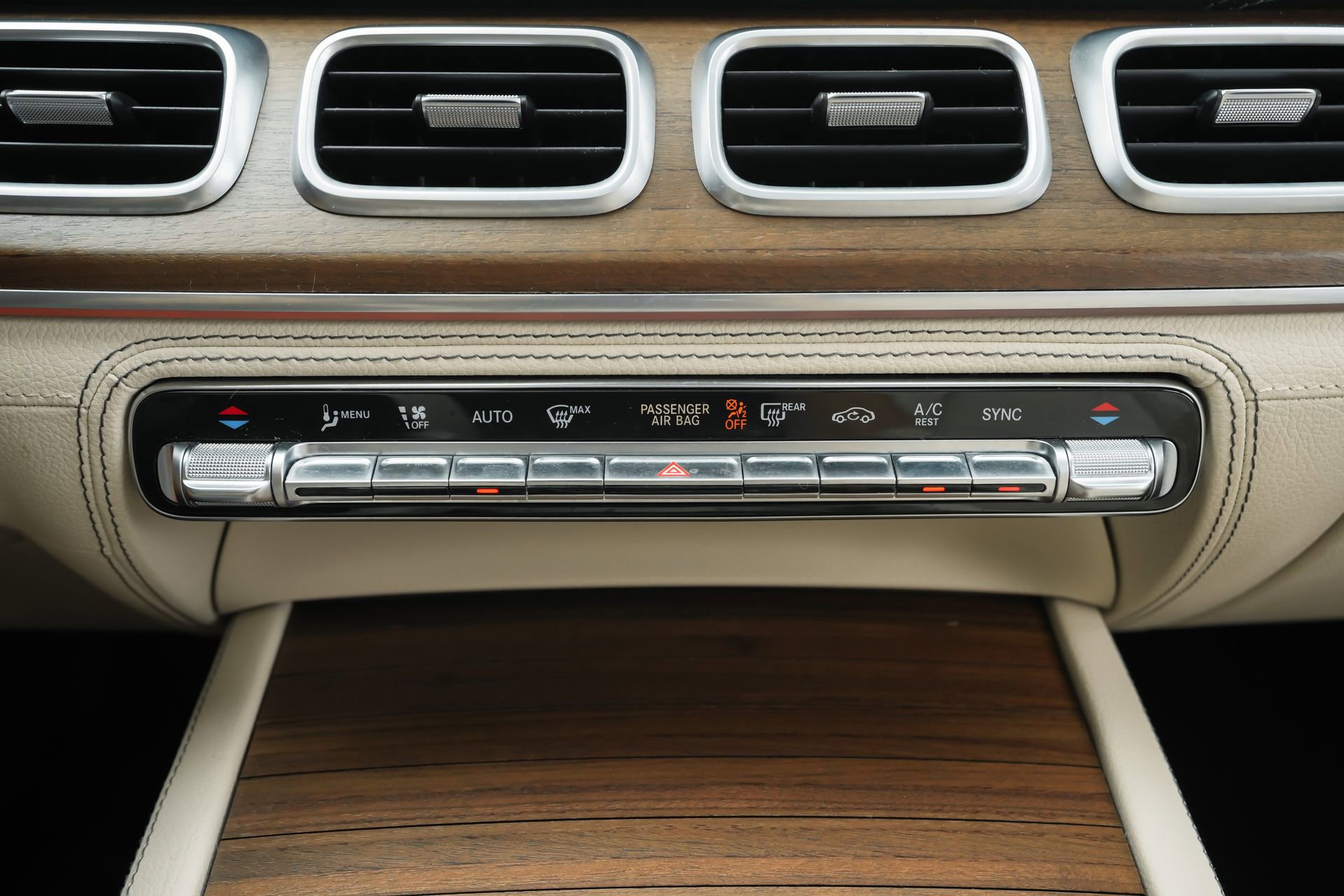 Used 2023 Mercedes-Benz GLE 450 4MATIC image 17