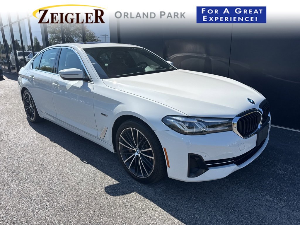 Used 2023 BMW 530e xDrive w/ Premium Package