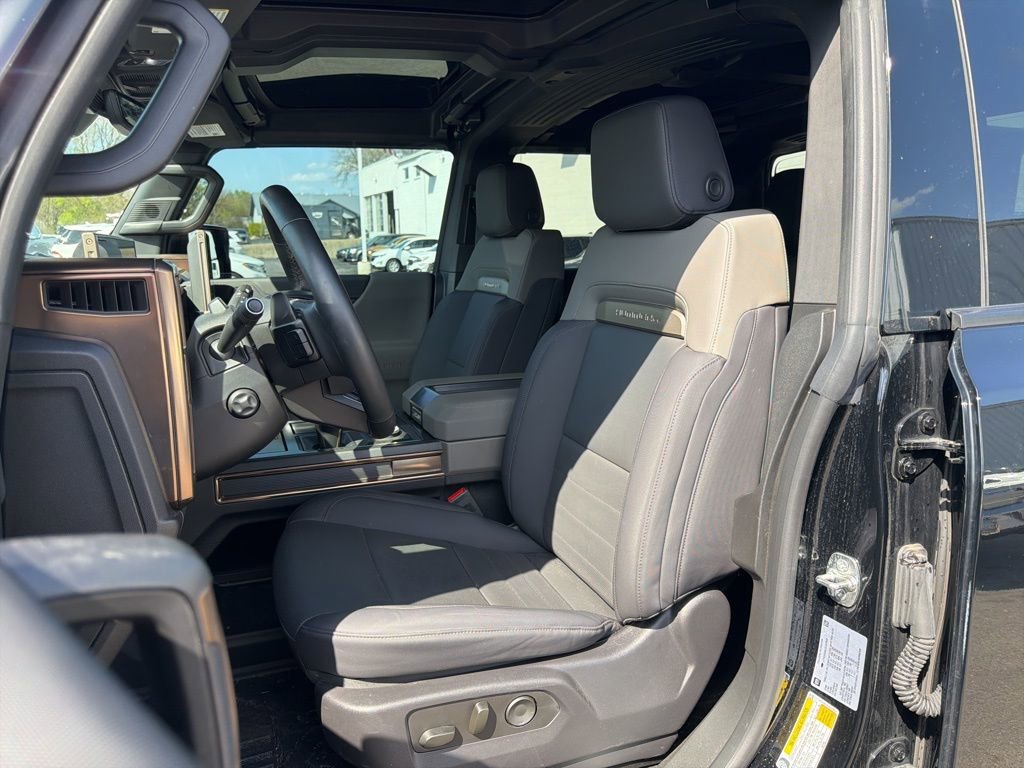 Used 2025 GMC Hummer EV 3X AWD/4WD image 20