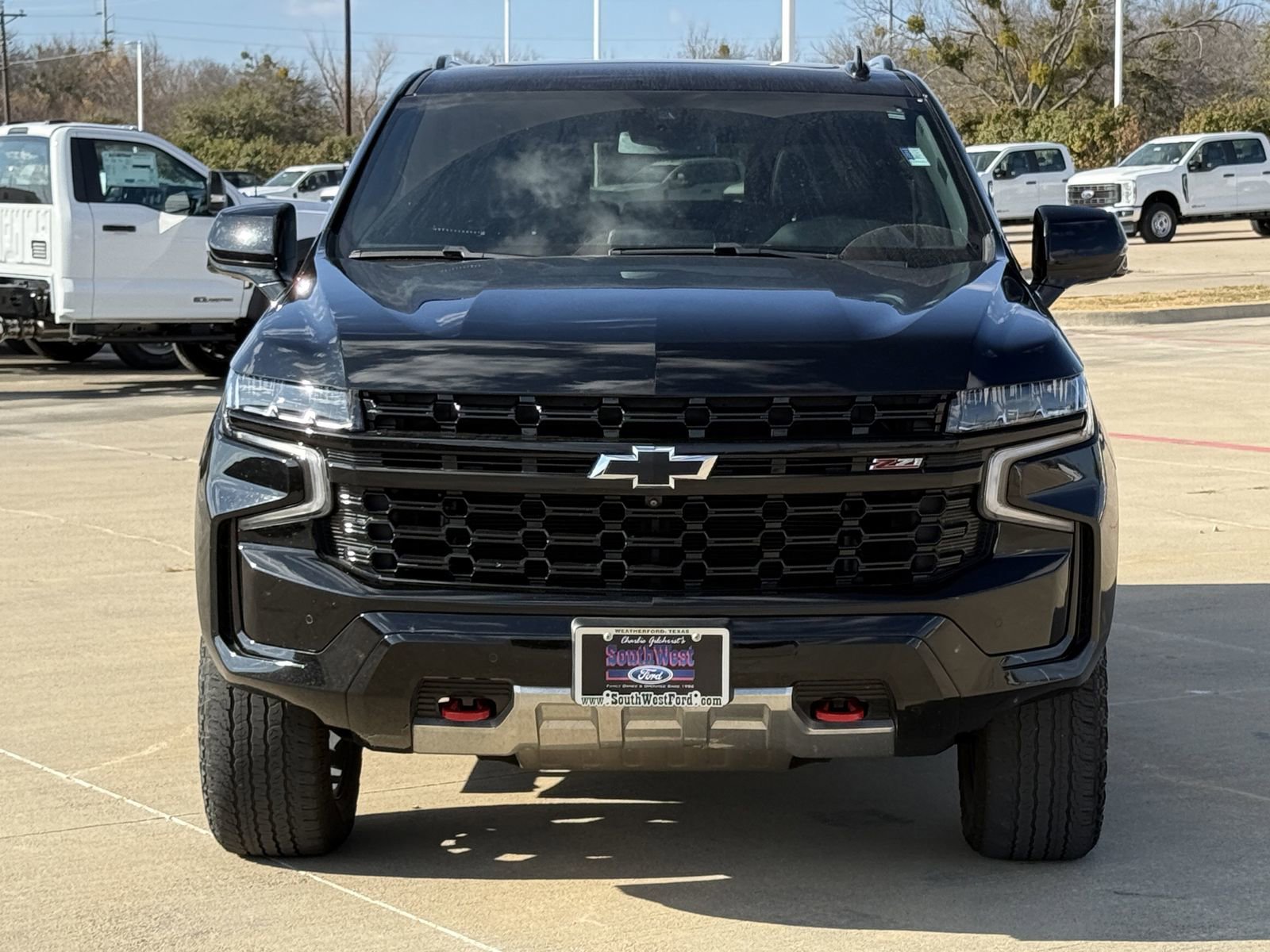 Used 2024 Chevrolet Suburban Z71 w/ Luxury Package image 9